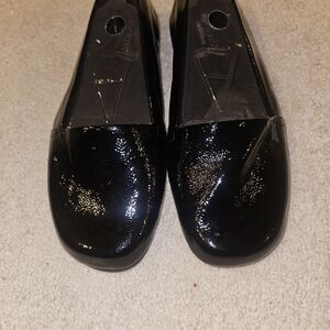 AEROSOLES Black Patent Loafers Style Mr. Softee